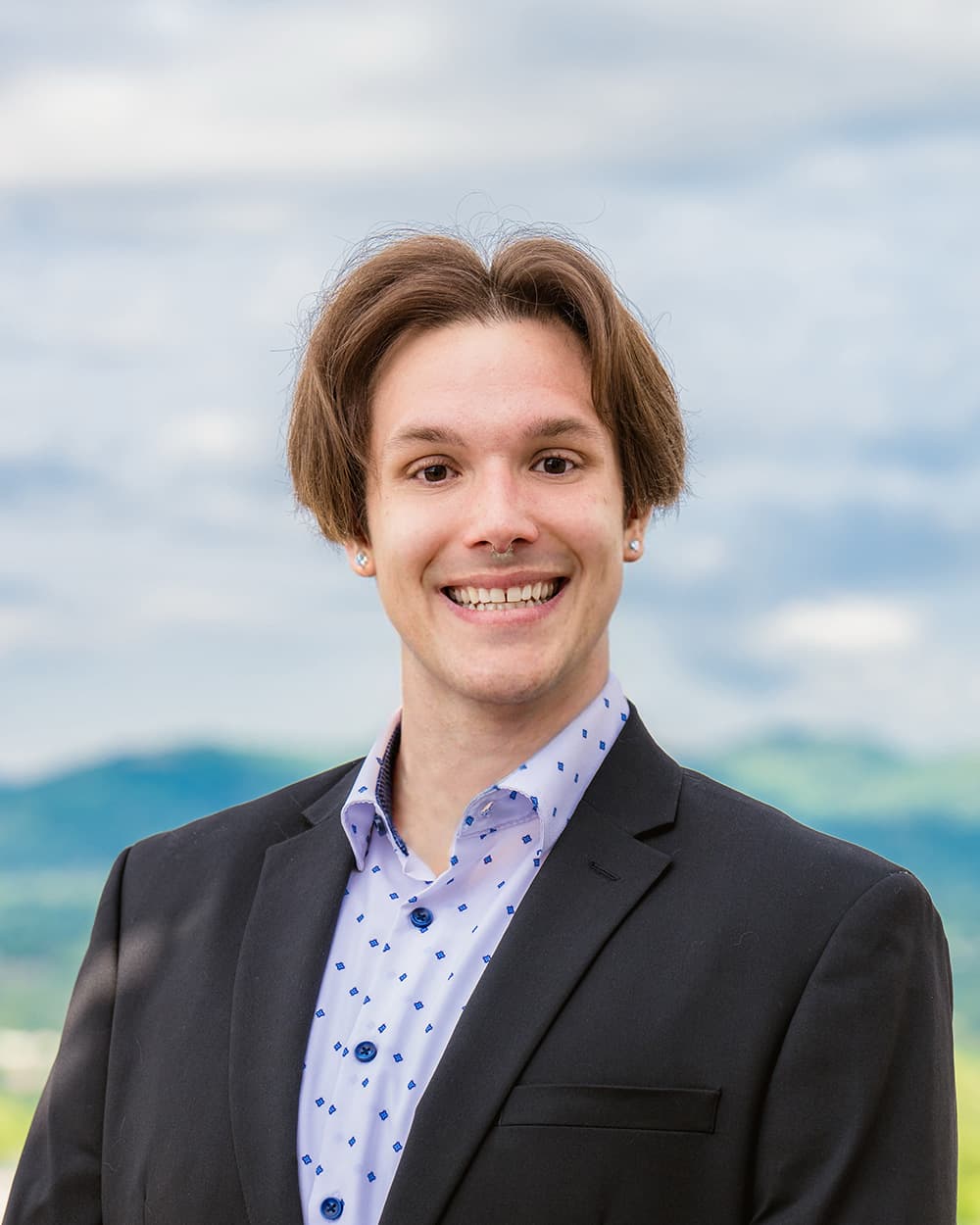 Mickey Poandl - PR Manager Mickey Poandl - PR Manager