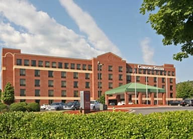 Stretch Out and Save — 25% Off.