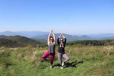 10% OFF MORNING MOUNTAINTOP YOGA MICRO RETREAT™