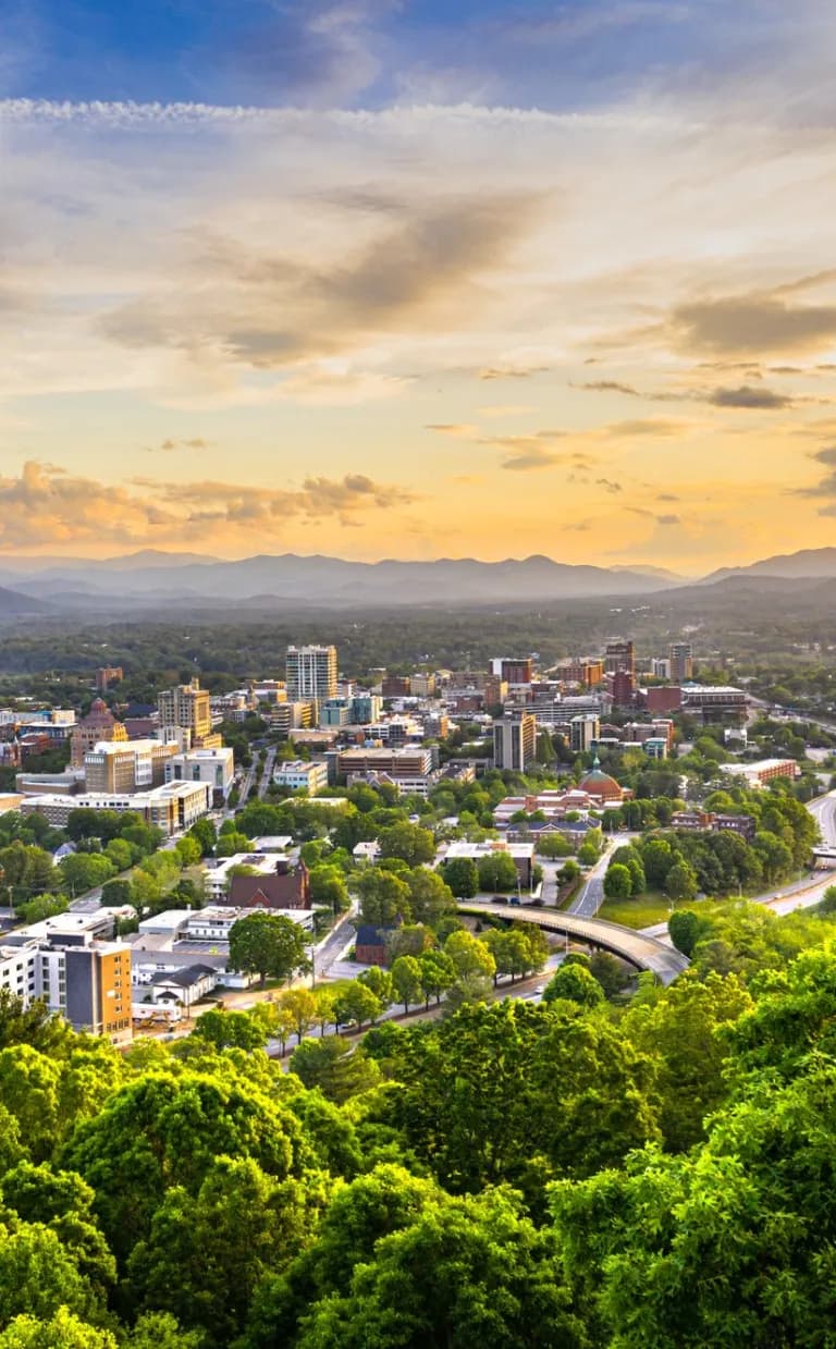 Packages & Deals Downtown Asheville / Photo: Jared Kay