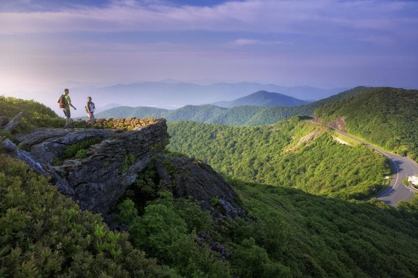 Craggy Pinnacle Hike / Photo: Steven McBride Craggy Pinnacle Hike / Photo: Steven McBride