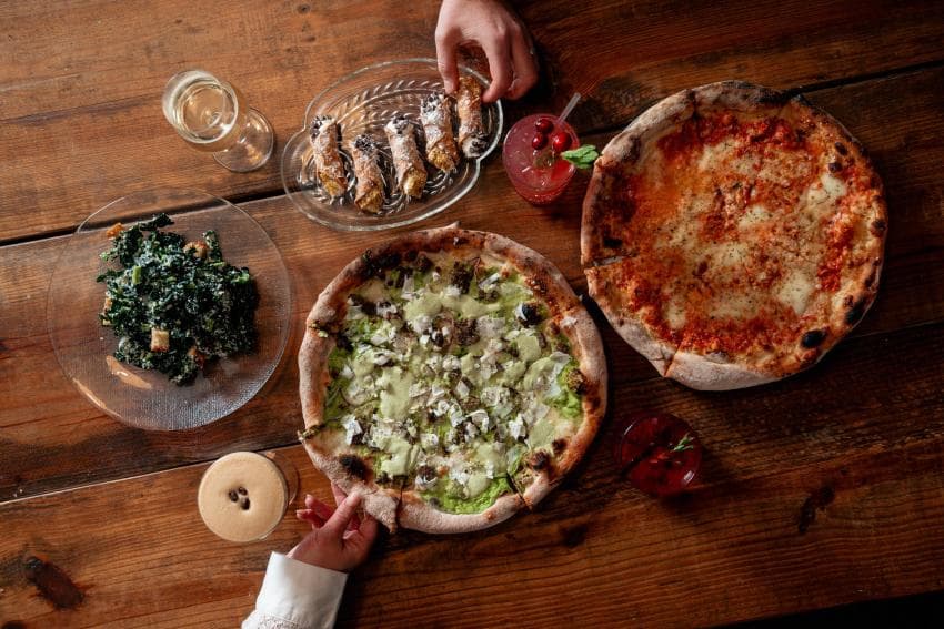 Peri Social House Pizza Peri Social House Pizza